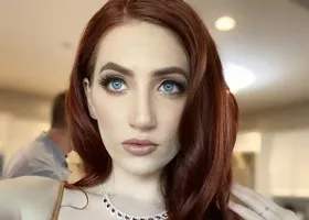 Aria Carson