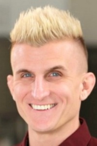 Oliver Faze
