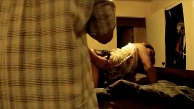 Домашний куколд: муж снимает, как его толстожопая жена катается на члене приятеля