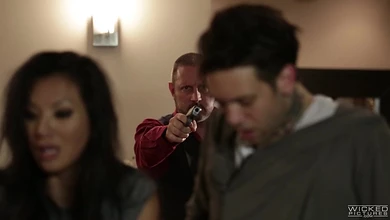 Фильм. ДНК / Private Black Label 24: D.N.A. (2002) с русским переводом