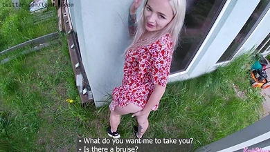 Засадил сводной по жопе мячом и, чтобы загладить вину, тут же и трахнул сестрицу